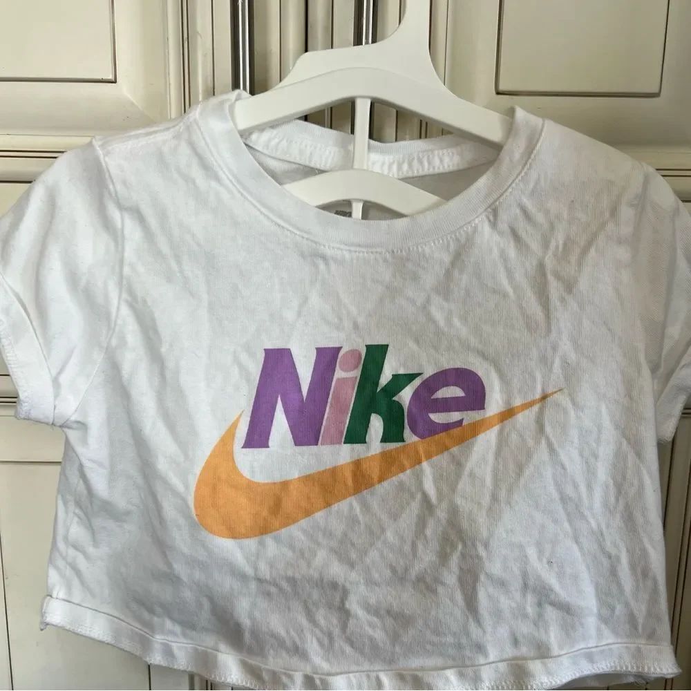 Girls Nike TEE XS